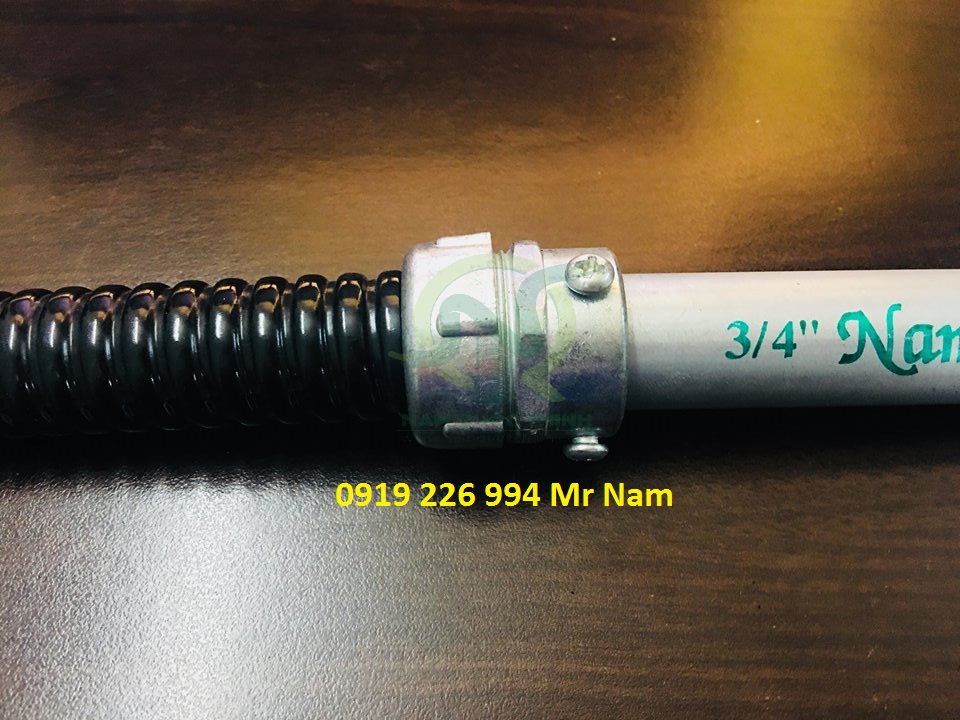 đầu nối ống ruột gà
